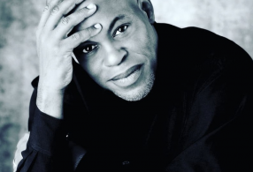 ����̹���