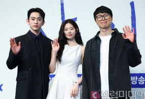 ����̹���