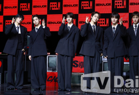 ����̹���