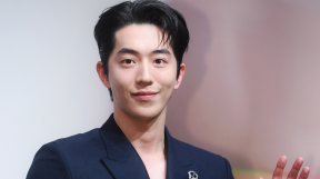 ����̹���