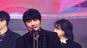 ����̹���