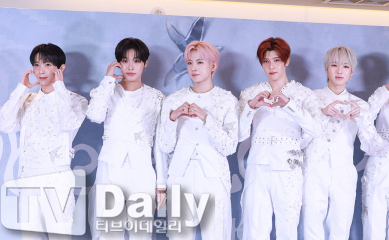 ����̹���